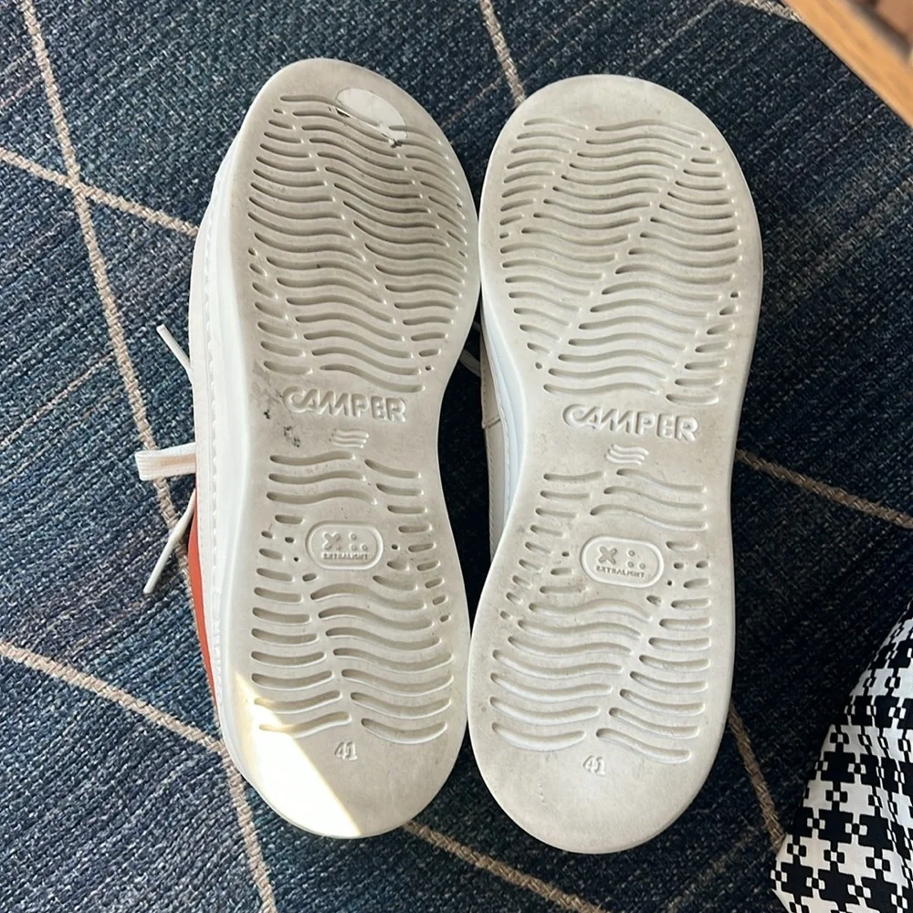 Camper Runner Up Twins 41 - Picture 7 of 10